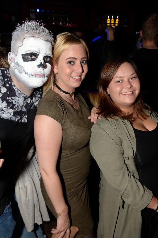 ../Images/Halloween 2016 in Madero 051.jpg
